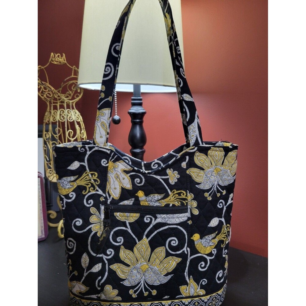 Vera Bradley Tote Bag Women Small Black Yellow Excellent Yellow Bird Quilted Bag - Picture 1 of 9